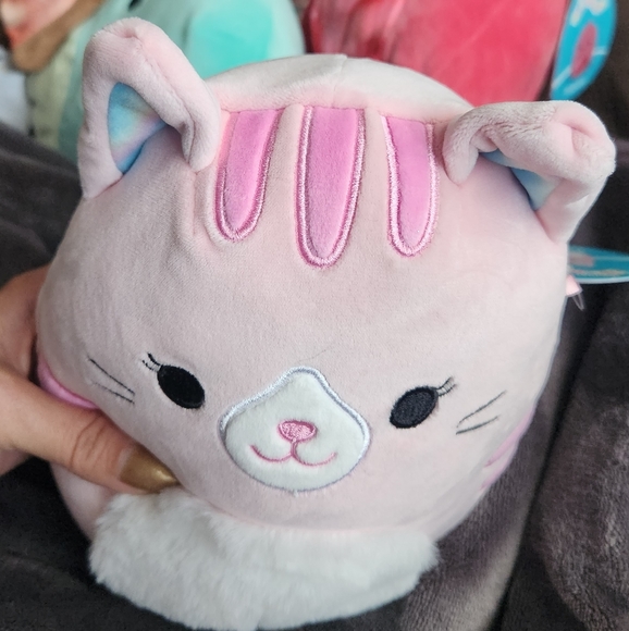 Tabitha Squishmallow - Picture 2 of 6